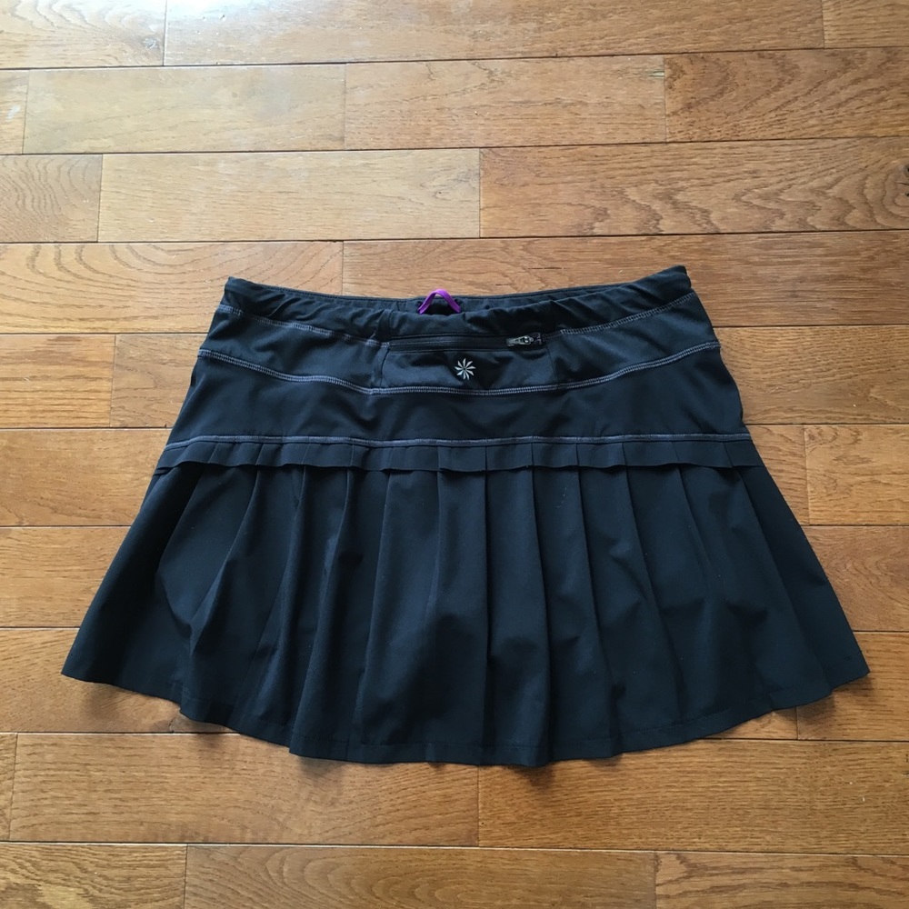 🌸Athleta Runaround Skirt/Skort🌸 - Picture 2 of 9